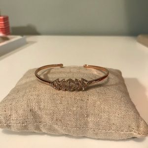 Stella & Dot Pave Triangle Cuff Like New